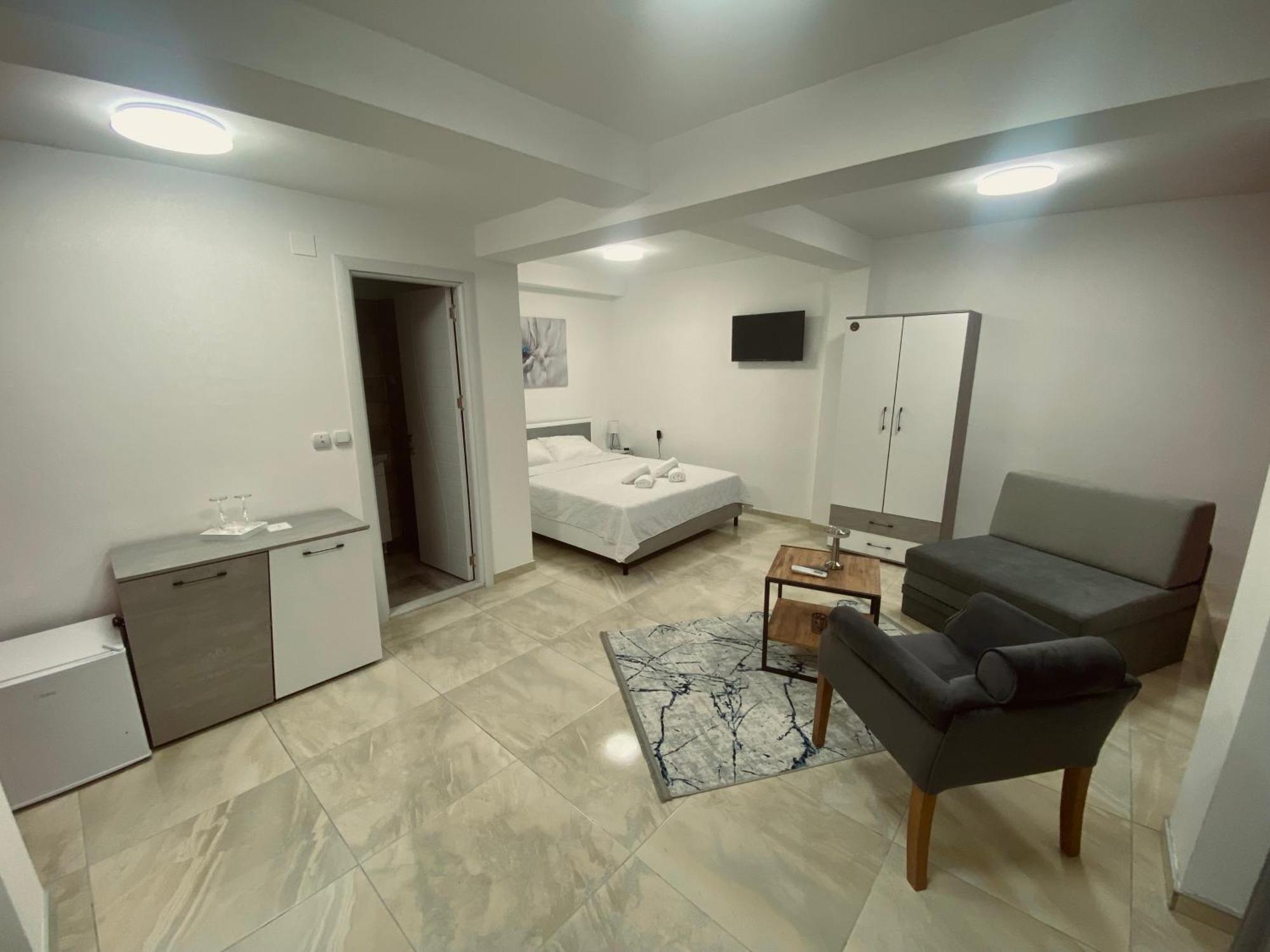 Greenhill Apartments คูมาโนโว ภายนอก รูปภาพ
