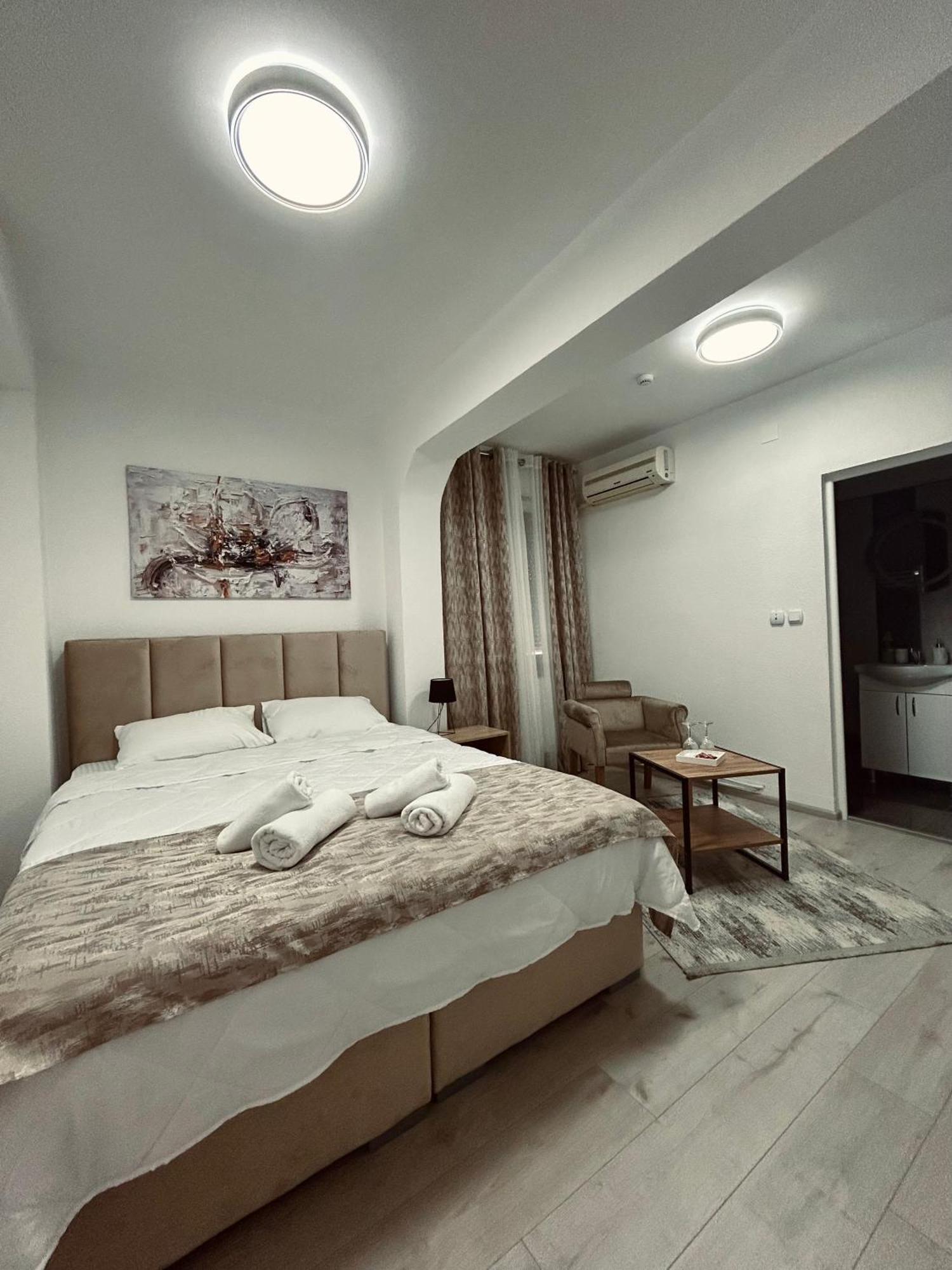 Greenhill Apartments คูมาโนโว ภายนอก รูปภาพ