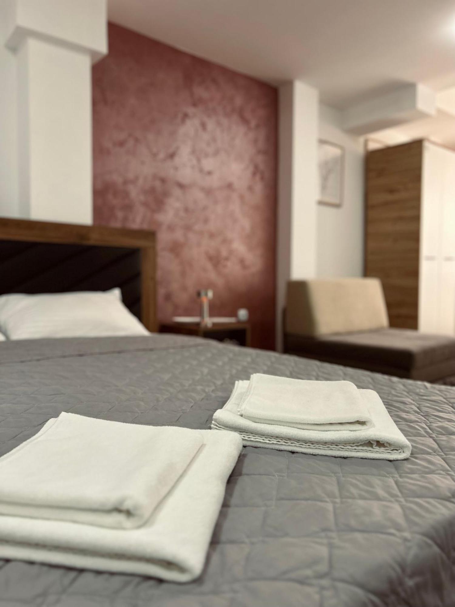 Greenhill Apartments คูมาโนโว ห้อง รูปภาพ