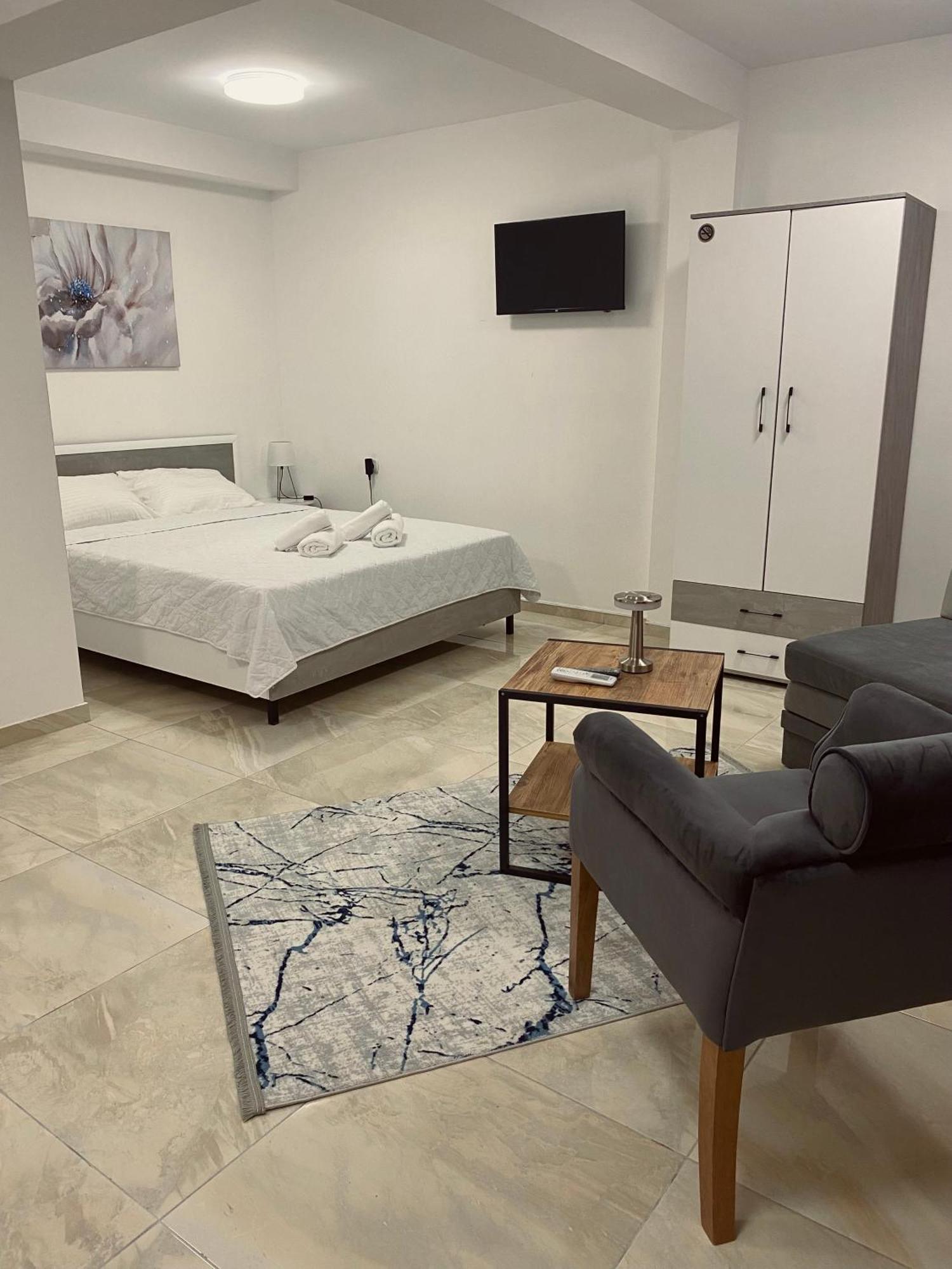 Greenhill Apartments คูมาโนโว ห้อง รูปภาพ
