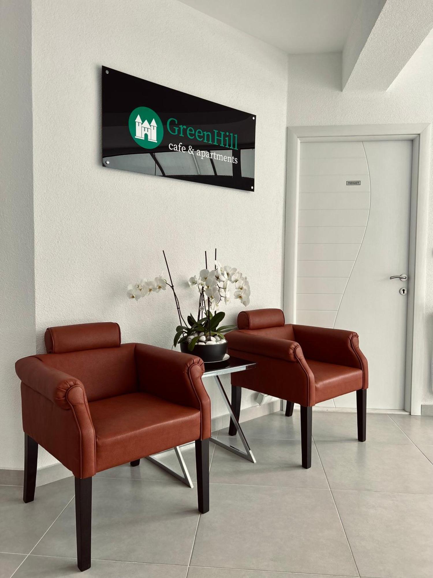 Greenhill Apartments คูมาโนโว ภายนอก รูปภาพ