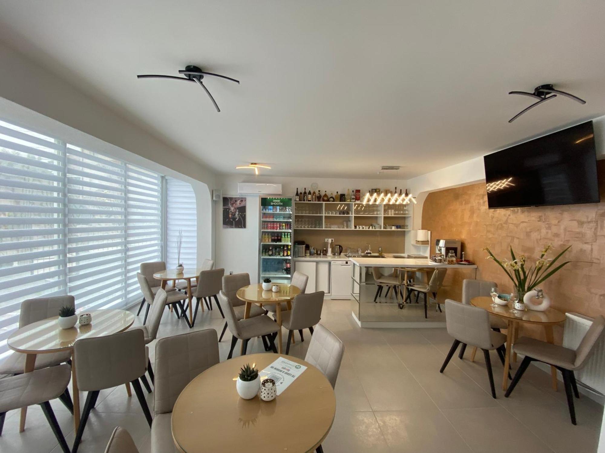 Greenhill Apartments คูมาโนโว ภายนอก รูปภาพ