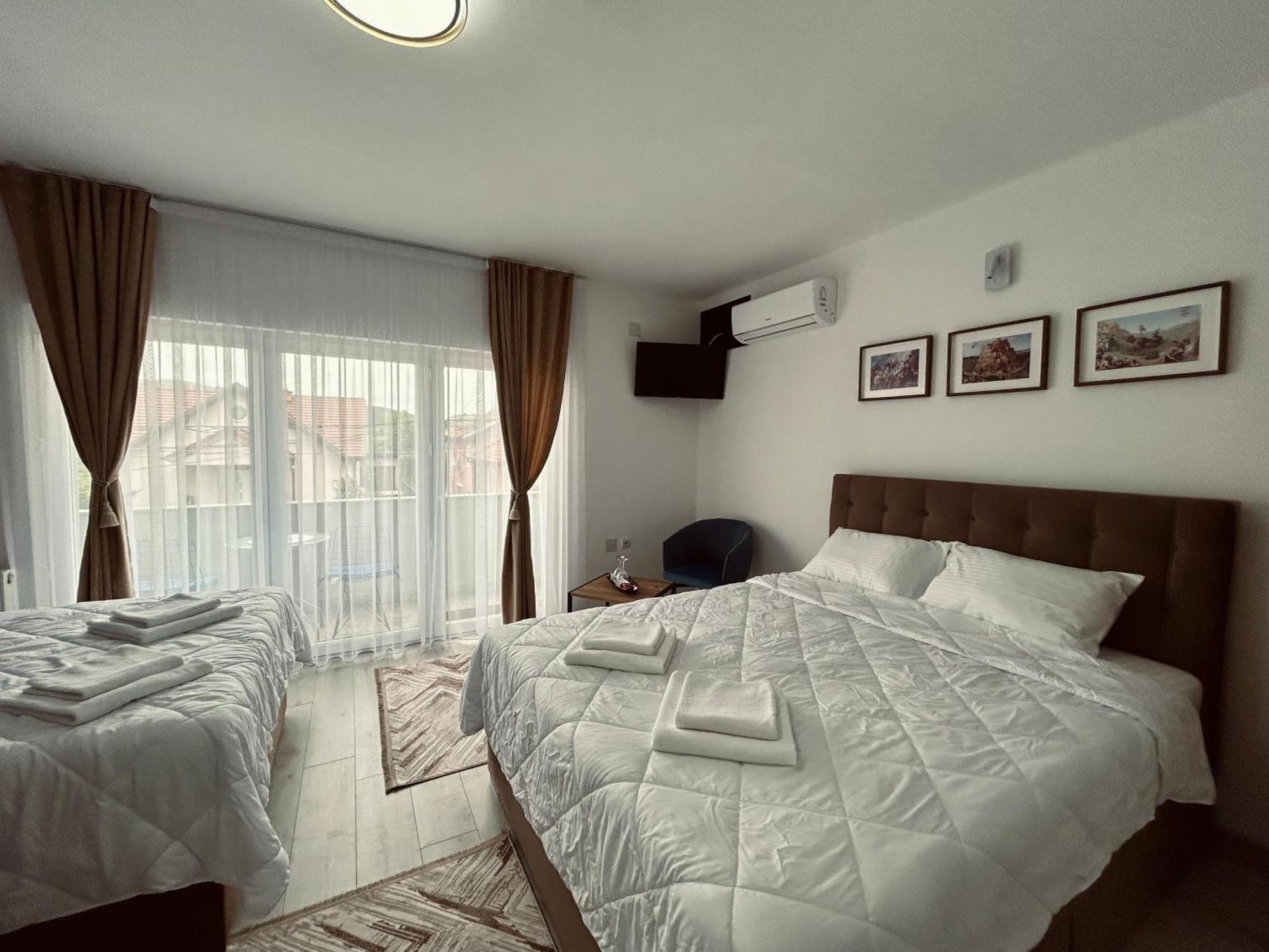 Greenhill Apartments คูมาโนโว ห้อง รูปภาพ
