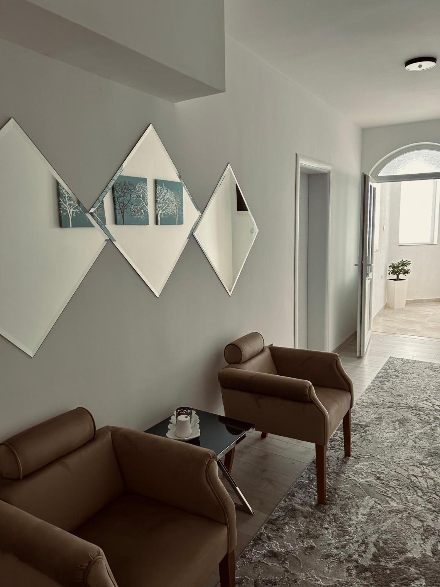 Greenhill Apartments คูมาโนโว ภายนอก รูปภาพ